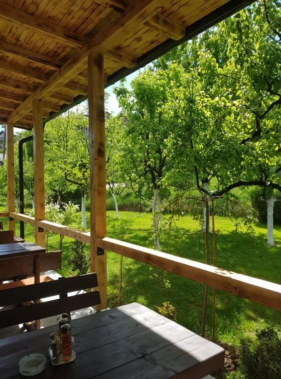 Bed & Breakfast Sjaj サラエヴォ エクステリア 写真