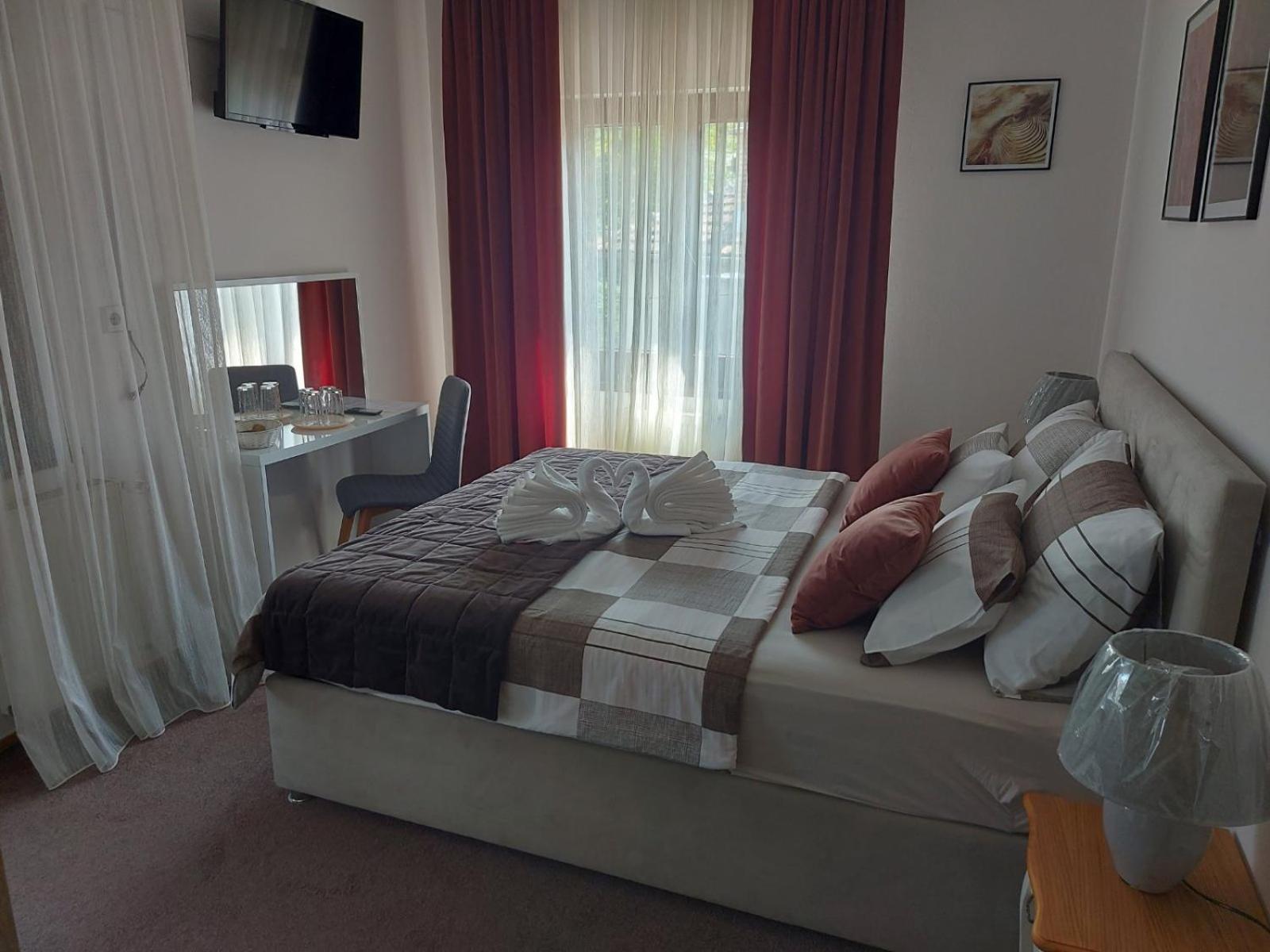 Bed & Breakfast Sjaj サラエヴォ エクステリア 写真